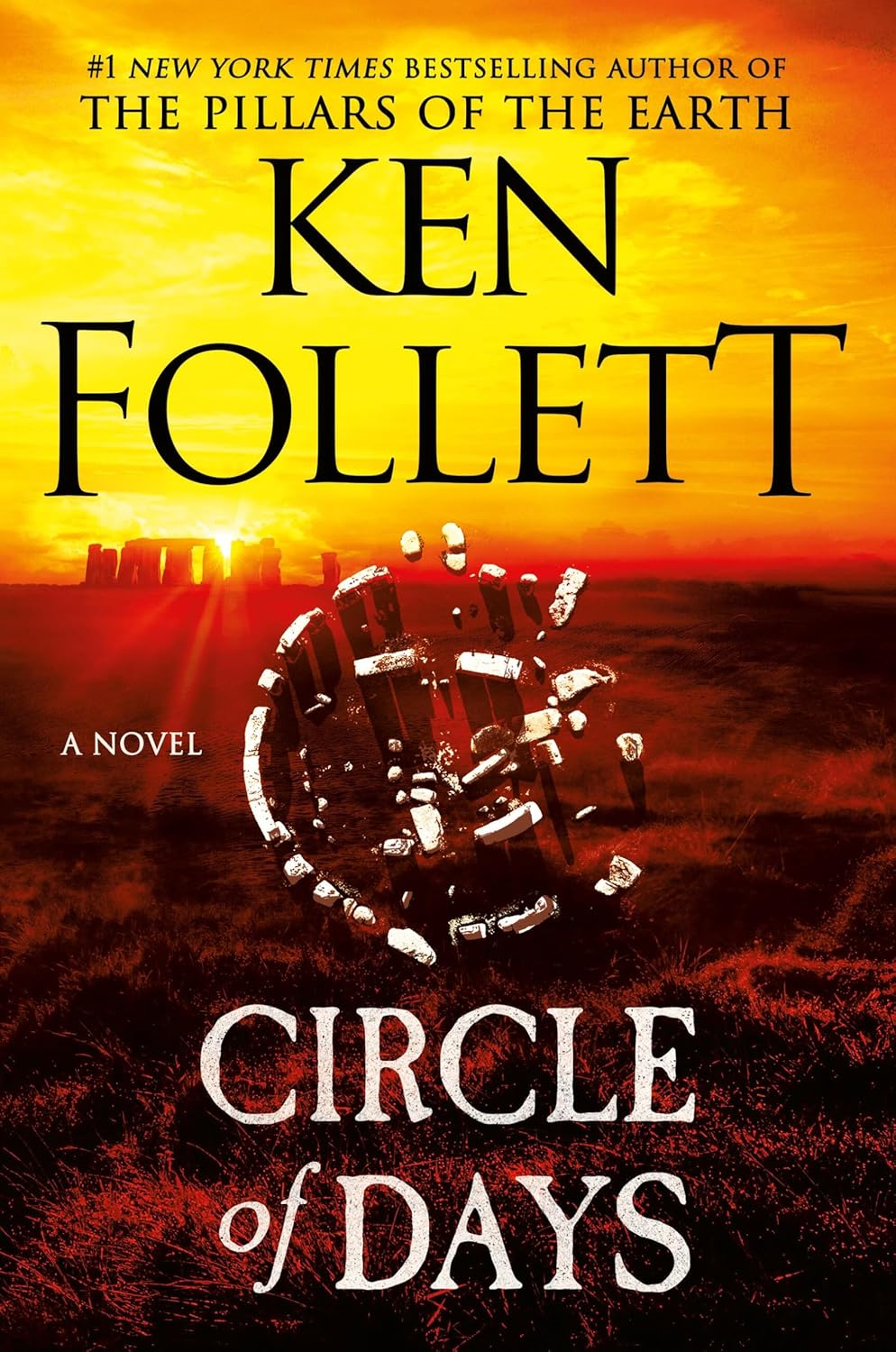 Book cover of 'Circle of Days' by Ken Follett with a sunset and clock design.
